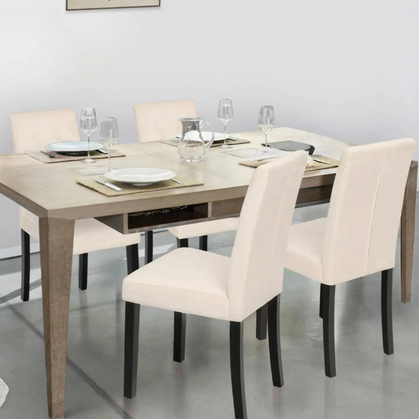 Chaises capitonnées en velours beige pieds noirs : lot de 4*IDMarket New