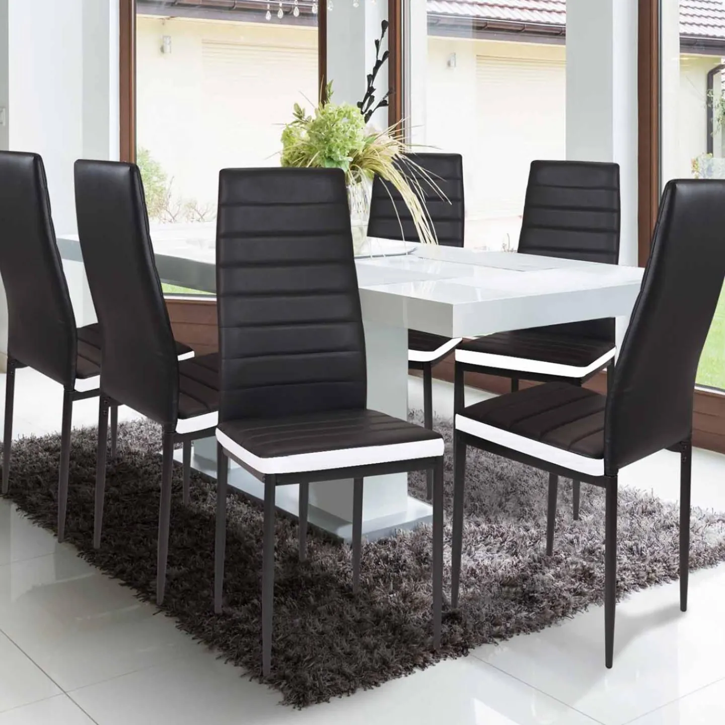 Chaises de salle à manger noires et blanches ROMANE*IDMarket Sale