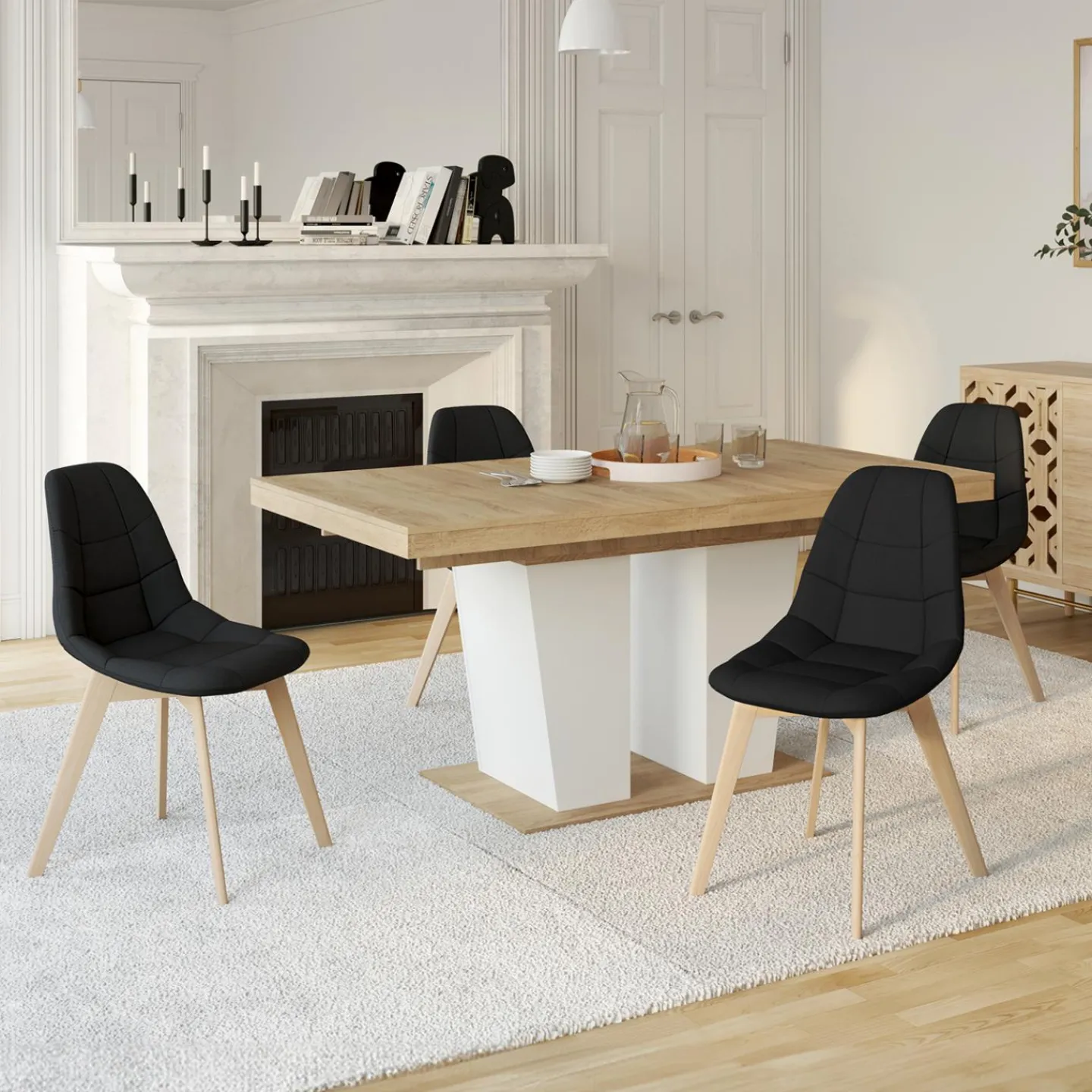 Chaises scandinaves noires pieds en bois*IDMarket