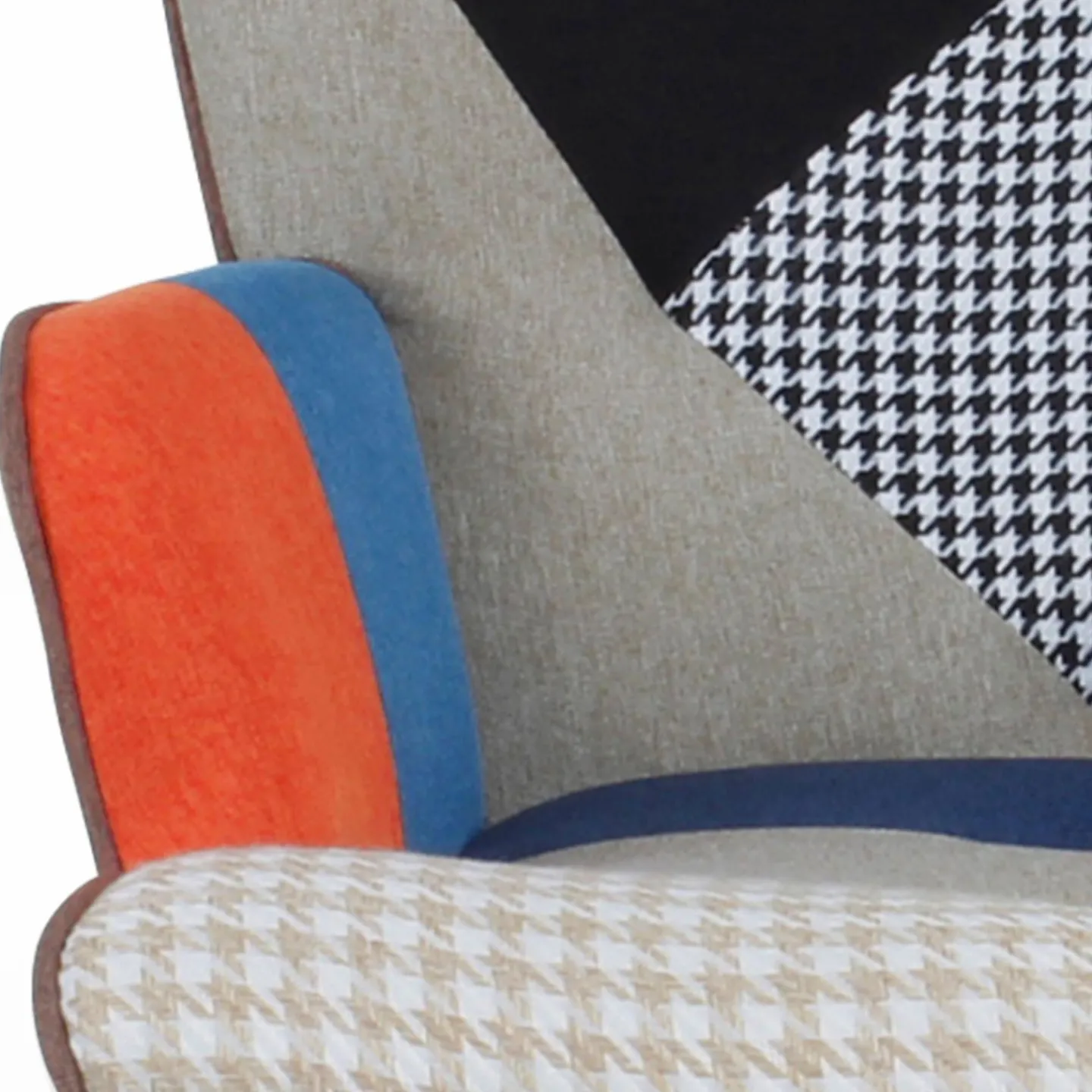 Fauteuil scandinave multicolore et imprimé pied de poule*IDMarket